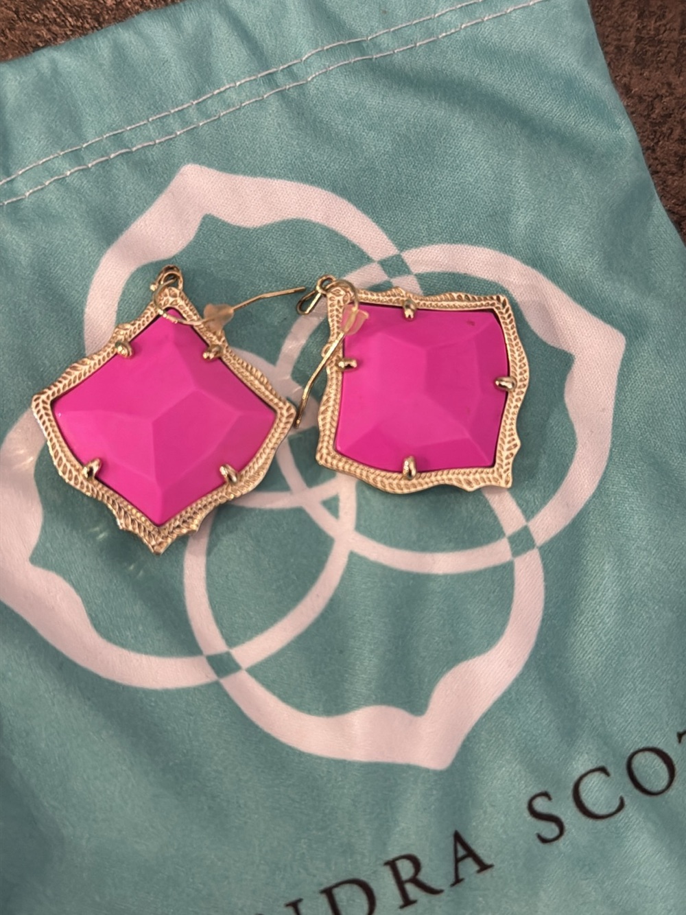 Kendra Scott Bright Pink and Gold Drop Earrings
